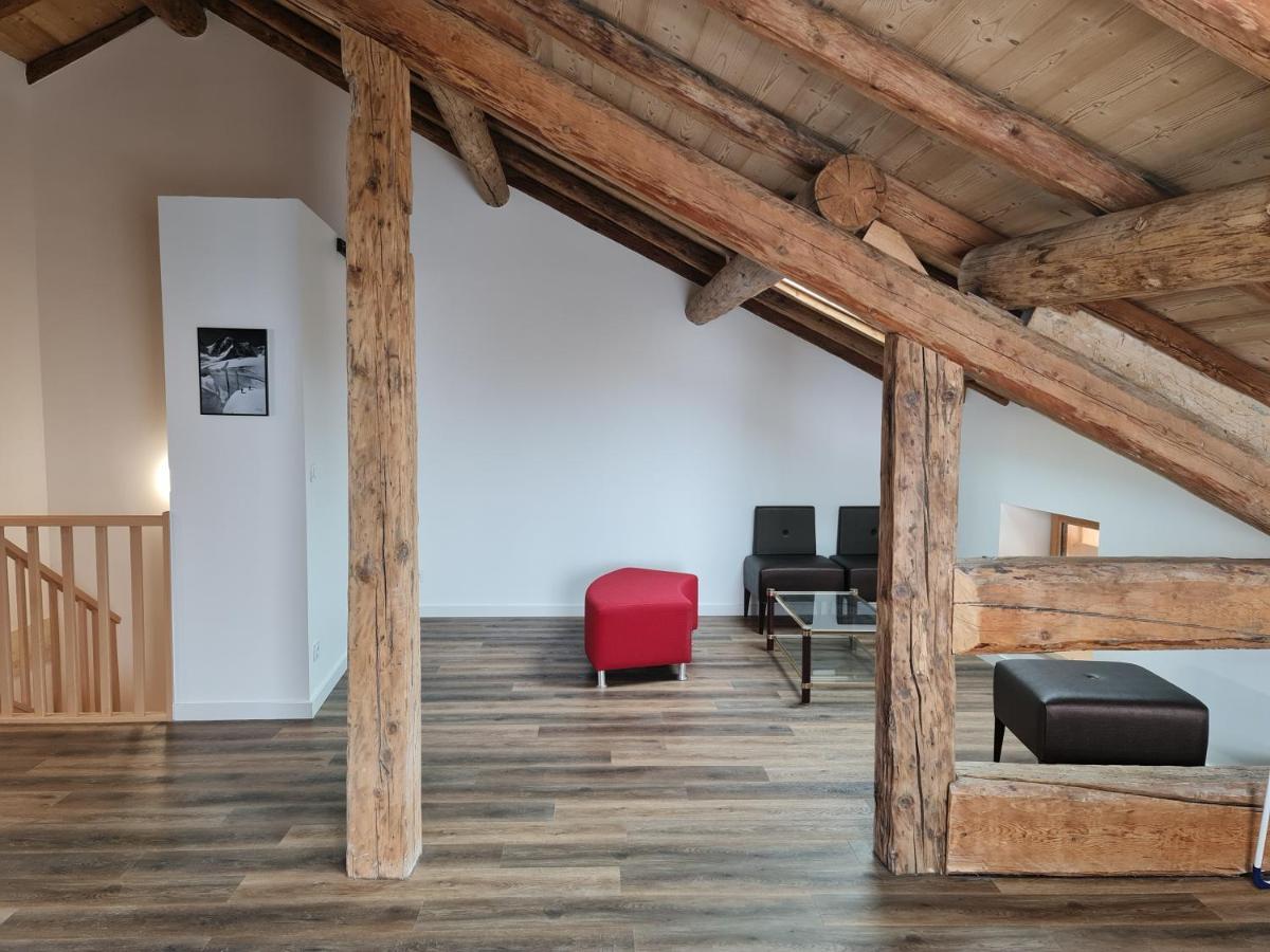 לה פלאנייה La Maizon Du Bois - Le Haut Appartement De 130 M2 - Le Bas Appartement De 70 M2 מראה חיצוני תמונה