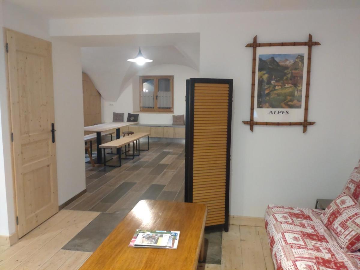 לה פלאנייה La Maizon Du Bois - Le Haut Appartement De 130 M2 - Le Bas Appartement De 70 M2 מראה חיצוני תמונה